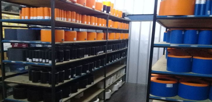 Amplia variedad y stock de materiales